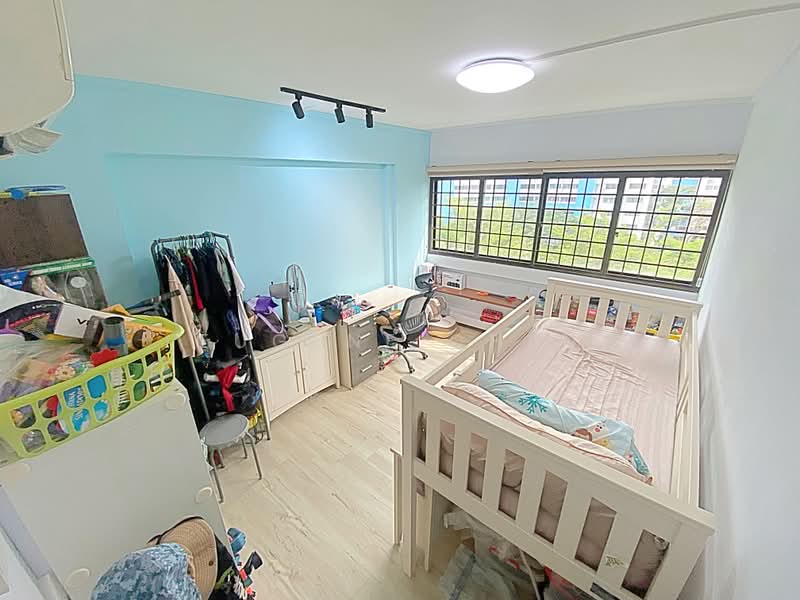 110 Bukit Batok West Avenue 6, 110 Bukit Batok West Avenue 6, 3 Bedrooms, 1,421 sqft, HDB Flat For Sale, by Eugene Chen, 500166697 - Bedroom - PropertyGuru.com.sg