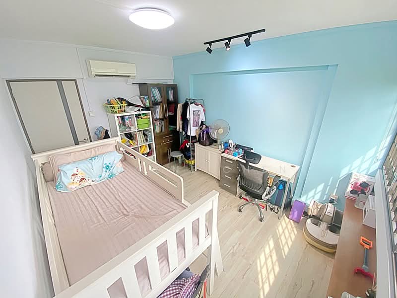 110 Bukit Batok West Avenue 6, 110 Bukit Batok West Avenue 6, 3 Bedrooms, 1,421 sqft, HDB Flat For Sale, by Eugene Chen, 500166697 - Bedroom - PropertyGuru.com.sg
