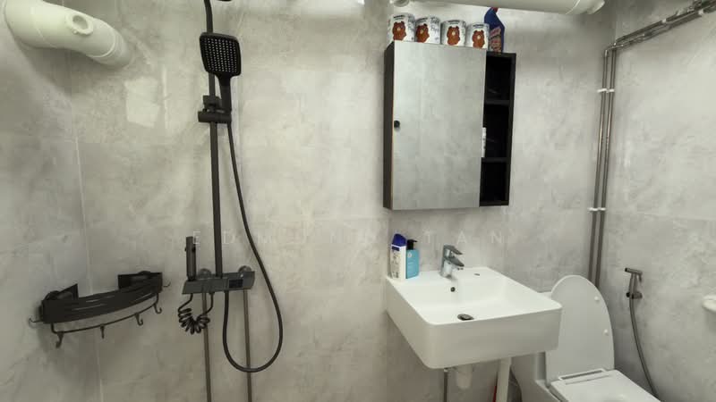 27 Balam Road, 27 Balam Road, Room Rental, 100 sqft, HDB Flat For Rent, by Edmund Tan, 500166700 - Bathroom - PropertyGuru.com.sg