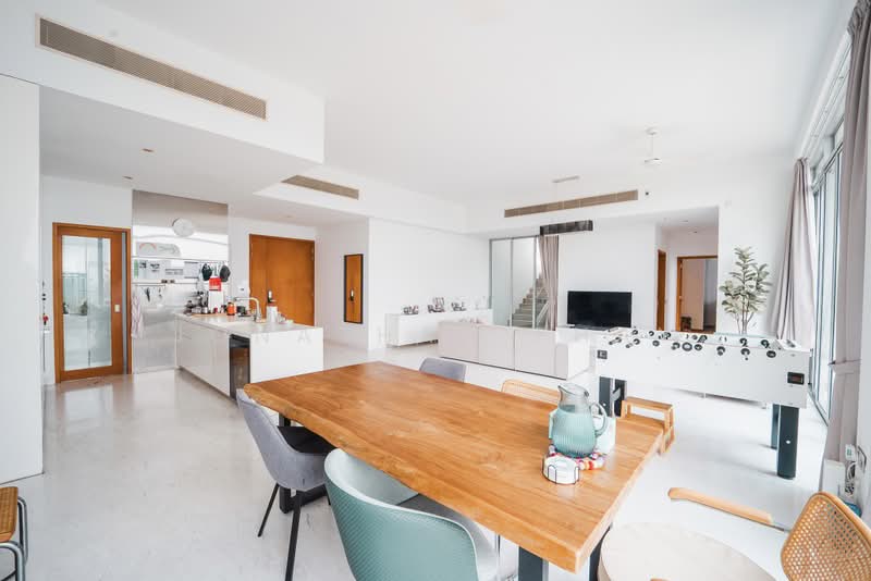 One Devonshire, 1 Devonshire Road, 4 Bedrooms, 4,876 sqft, Condominium For Sale, by Jonathan Phay, 500166705 - Dining Room - PropertyGuru.com.sg