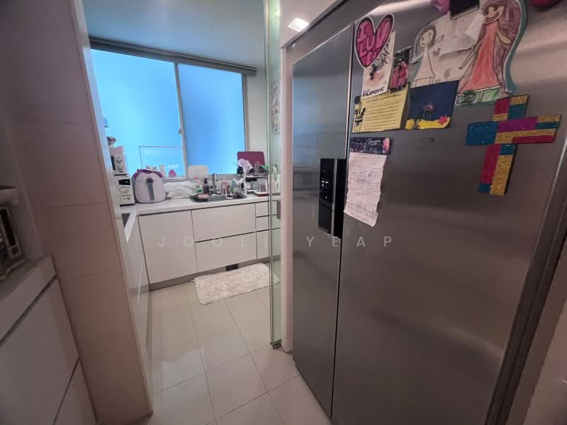 Gardenvista, 950 Dunearn Road, 4 Bedrooms, 1,345 sqft, Condominium For Sale, by Jooli Yeap, 500166715 - Kitchen - PropertyGuru.com.sg