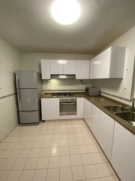 Royal Palm Mansions, 330 Pasir Panjang Road, 3 Bedrooms, 1,238 sqft, Condominium For Rent, by Steven Low, 500166724 - PropertyGuru.com.sg