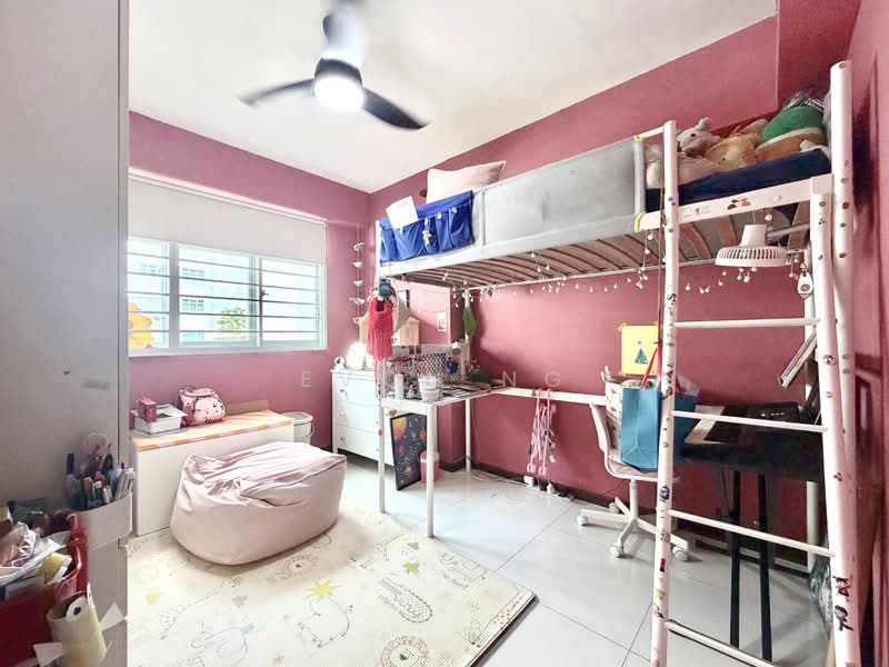 677C Yishun Ring Road, 677C Yishun Ring Road, 3 Bedrooms, 1,001 sqft, HDB Flat For Sale, by Evon Ng, 500166729 - Bedroom 2 - PropertyGuru.com.sg