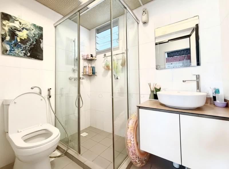 677C Yishun Ring Road, 677C Yishun Ring Road, 3 Bedrooms, 1,001 sqft, HDB Flat For Sale, by Evon Ng, 500166729 - Common Bathroom - PropertyGuru.com.sg