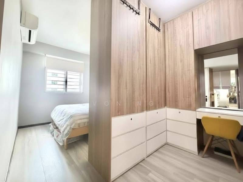 677C Yishun Ring Road, 677C Yishun Ring Road, 3 Bedrooms, 1,001 sqft, HDB Flat For Sale, by Evon Ng, 500166729 - Master Bedroom - PropertyGuru.com.sg