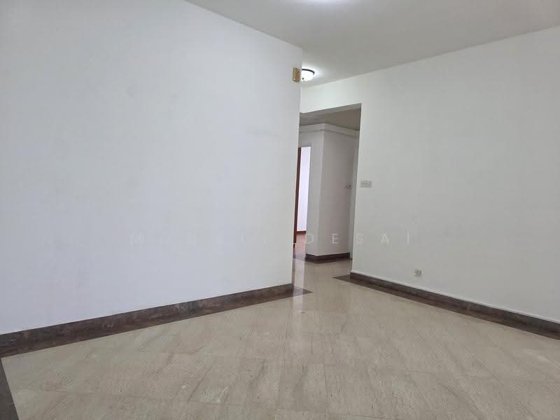 The Makena, 121 Meyer Road, East Coast / Marine Parade, 3 Bedrooms, 1,636 sqft, Condominium For Rent, by Monali Desai, 500166742 - Dining room - PropertyGuru.com.sg