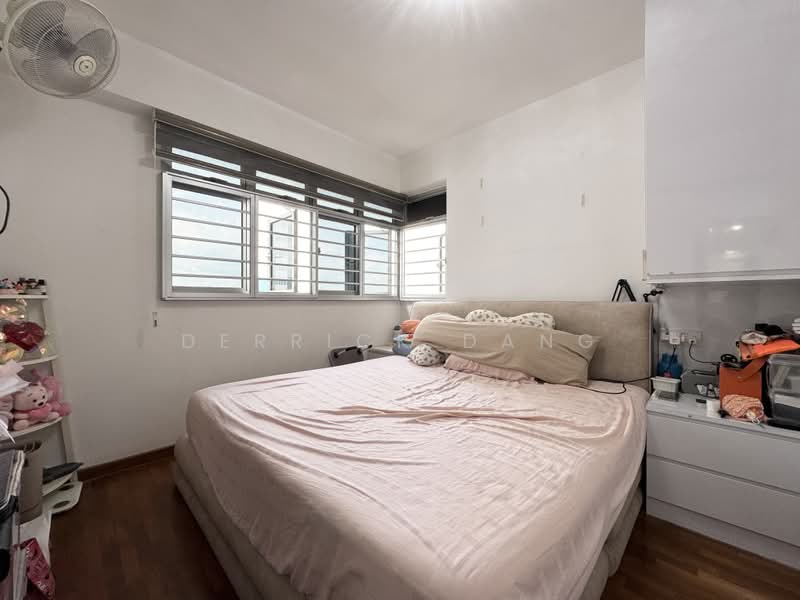 23 Teban Gardens Road, 23 Teban Gardens Road, 3 Bedrooms, 936 sqft, HDB Flat For Sale, by Derrick Dang, 500166743 - Bedroom - PropertyGuru.com.sg