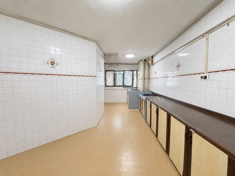 54 Pipit Road, 54 Pipit Road, 3 Bedrooms, 1,012 sqft, HDB Flat For Sale, by Gaynor Lim, 500166744 - Kitchen - PropertyGuru.com.sg