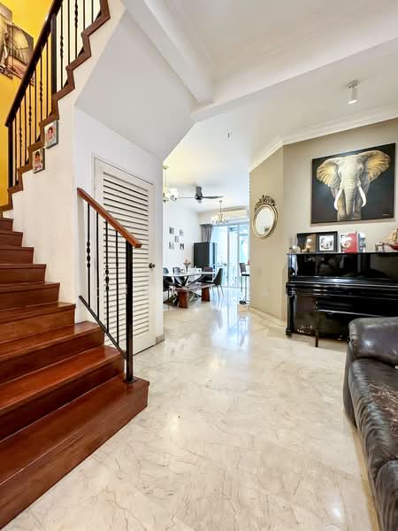 ‼️ Rare Inter-Terrace in D10 Holland Enclave • 1km Henry Park Pri ★Eminence Landed★, Holland Grove Road, Mount Sinai, Moonbeam Terrace, 3 Bedrooms, 2,740 sqft, Terraced House For Sale, by Clarry Au, 500166747 - Living Room - PropertyGuru.com.sg