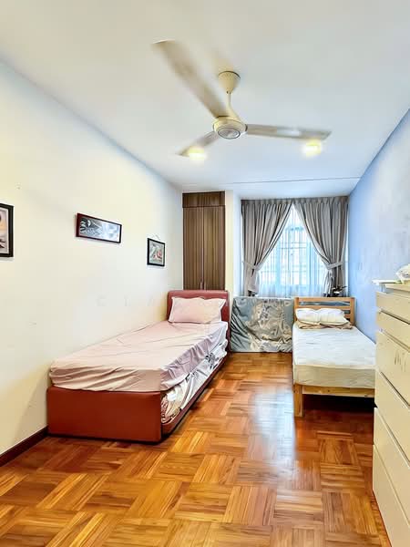 ‼️ Rare Inter-Terrace in D10 Holland Enclave • 1km Henry Park Pri ★Eminence Landed★, Holland Grove Road, Mount Sinai, Moonbeam Terrace, 3 Bedrooms, 2,740 sqft, Terraced House For Sale, by Clarry Au, 500166747 - Bedroom - PropertyGuru.com.sg