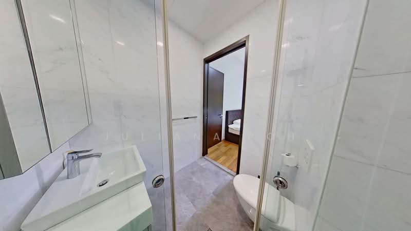 Liberte, 5 Sarkies Road, 1 Bedroom, 657 sqft, Condominium For Sale, by Juliana Poh, 500166748 - Bathroom - PropertyGuru.com.sg