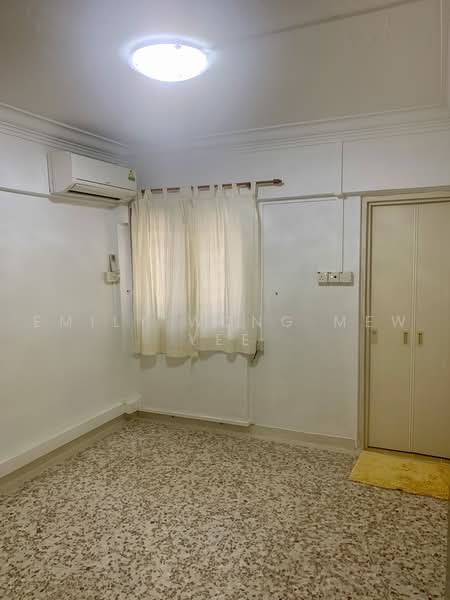 61 Telok Blangah Heights, 61 Telok Blangah Heights, Harbourfront / Telok Blangah, 2 Bedrooms, 721 sqft, HDB Flat For Sale, by Emily Wong Mew Yee, 500166750 - Bedroom - PropertyGuru.com.sg