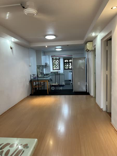 114 Ho Ching Road, 114 Ho Ching Road, 2 Bedrooms, 632 sqft, HDB Flat For Rent, by Kassandra Oh, 500166755 - Kitchen - PropertyGuru.com.sg