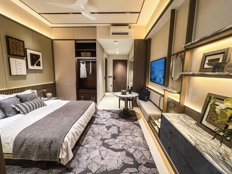 The Robertson Opus, 11 Unity Street, 1 Bedroom, 431 sqft, Condominium For Sale, by Kenneth Kong 康训豪, 500166758 - Master Bedroom - PropertyGuru.com.sg