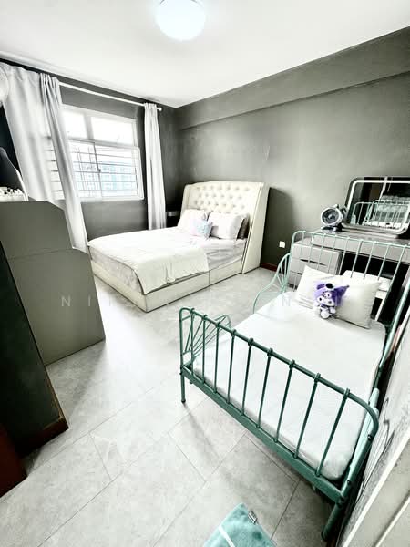 815A Choa Chu Kang Avenue 7, 815A Choa Chu Kang Avenue 7, 3 Bedrooms, 1,001 sqft, HDB Flat For Sale, by Nirna Sarnin, 500166760 - Master Bedroom - PropertyGuru.com.sg