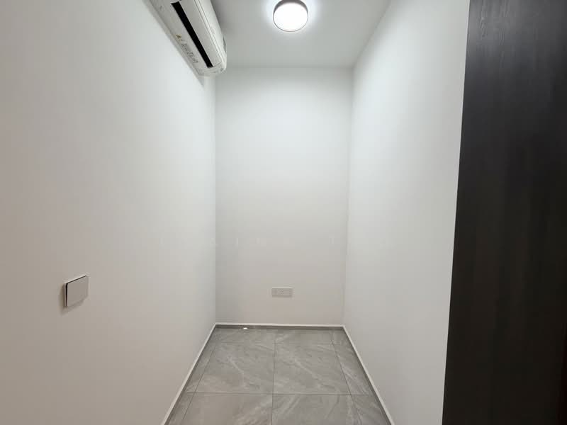 Tembusu Grand, 96 Jalan Tembusu, 2 Bedrooms, 743 sqft, Condominium For Sale, by Elaine Teo, 500166763 - Interior - PropertyGuru.com.sg