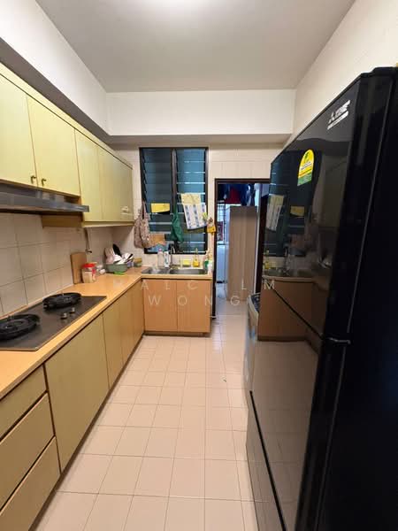 Balestier Regency, 4 Jalan Ampas, Room Rental, 180 sqft, Apartment For Rent, by Malcolm Wong, 500166766 - Kitchen - PropertyGuru.com.sg