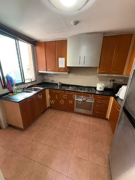 Twin Heights, 350 Balestier Road, Room Rental, 180 sqft, Apartment For Rent, by Malcolm Wong, 500166780 - Kitchen - PropertyGuru.com.sg