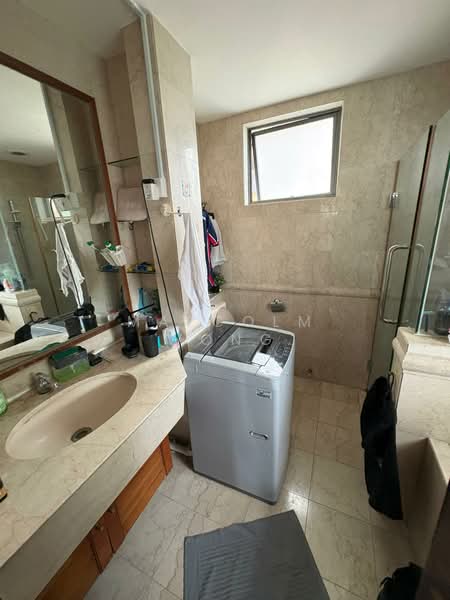 Twin Heights, 350 Balestier Road, Room Rental, 180 sqft, Apartment For Rent, by Malcolm Wong, 500166780 - Bathroom - PropertyGuru.com.sg