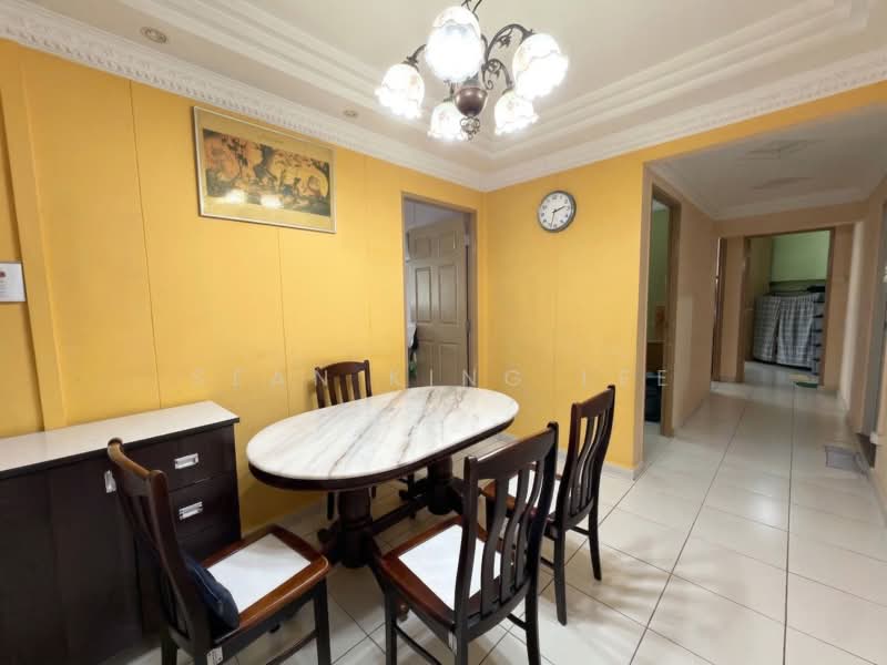 632 Choa Chu Kang North 6, 632 Choa Chu Kang North 6, 4 Bedrooms, 1,367 sqft, HDB Flat For Sale, by Sean King Lee, 500166801 - Dining Room - PropertyGuru.com.sg