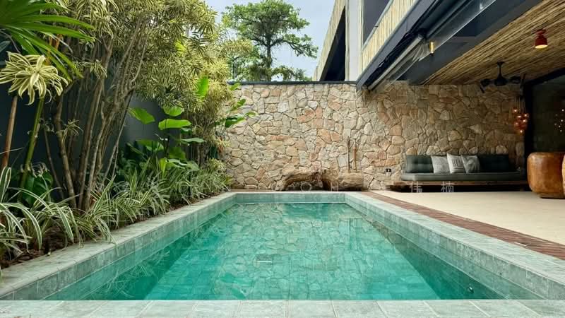 🌟Wide Frontage + Sub-Divisible Potential ($1,6XXPSF) 🌟Prime Central Location 🌟, , 5 Bedrooms, 5,000 sqft, Good Class Bungalow For Sale, by Martin Goh 吴伟楠, 500166804 - PropertyGuru.com.sg