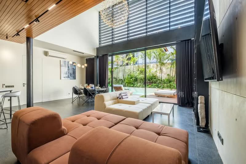 🌟Wide Frontage + Sub-Divisible Potential ($1,6XXPSF) 🌟Prime Central Location 🌟, , 5 Bedrooms, 5,000 sqft, Good Class Bungalow For Sale, by Martin Goh 吴伟楠, 500166804 - Living Room - PropertyGuru.com.sg