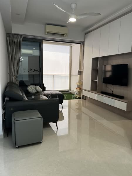Kovan Regency, 38 Kovan Rise, 2 Bedrooms, 775 sqft, Condominium For Sale, by Carolyn Teo, 500166810 - Living Room - PropertyGuru.com.sg
