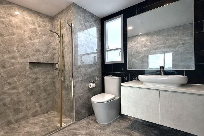 The Santorini, Tampines Street 86, 2 Bedrooms, 731 sqft, Condominium For Sale, by Kevin Ong, 500166818 - Bathroom - PropertyGuru.com.sg