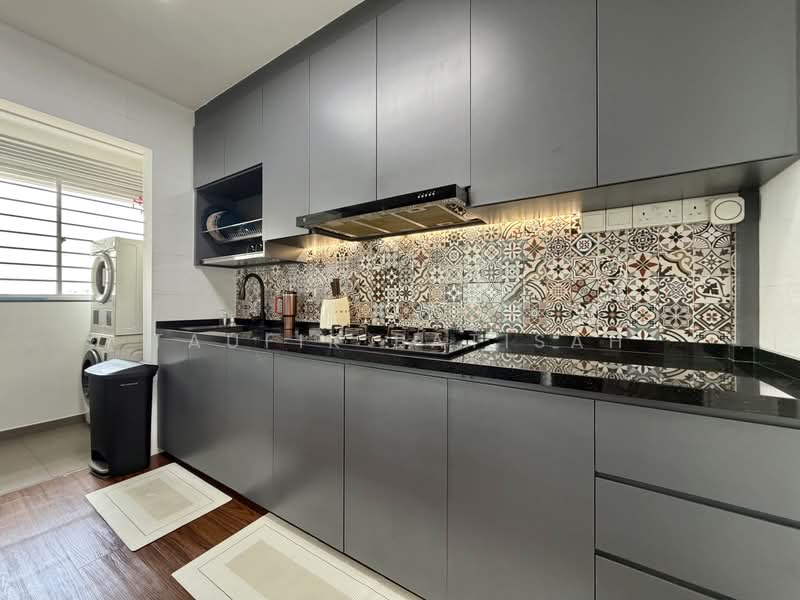 216B Boon Lay View, 216B Boon Lay Avenue, 3 Bedrooms, 1,011 sqft, HDB Flat For Sale, by Taufik Batisah, 500166844 - Kitchen - PropertyGuru.com.sg