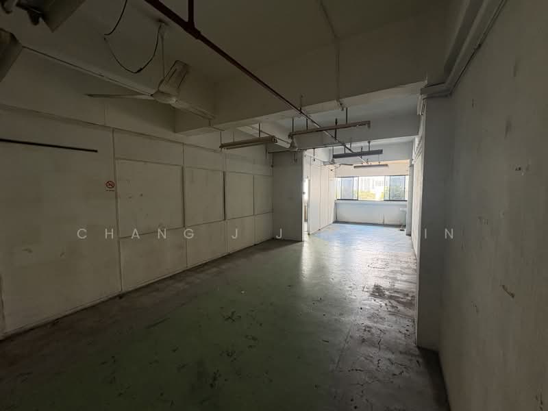Tong Lee Building, 35 Kallang Pudding Road, 904 sqft, Light Industrial (B1) For Rent, by Chang J J Mervin, 500166853 - Interior - CommercialGuru.com.sg