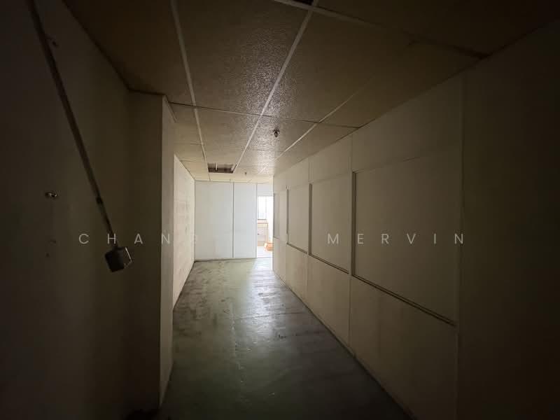 Tong Lee Building, 35 Kallang Pudding Road, 904 sqft, Light Industrial (B1) For Rent, by Chang J J Mervin, 500166853 - Corridor - CommercialGuru.com.sg