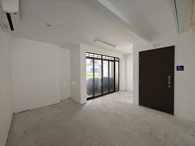 Avenue South Residence, 1 Silat Avenue, 656 sqft, Shop / Shophouse For Rent, by Jensen Lee, 500166861 - Interior - CommercialGuru.com.sg