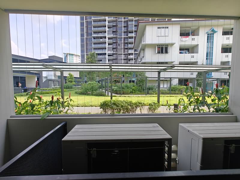 Avenue South Residence, 1 Silat Avenue, 656 sqft, Shop / Shophouse For Rent, by Jensen Lee, 500166861 - Balcony - CommercialGuru.com.sg