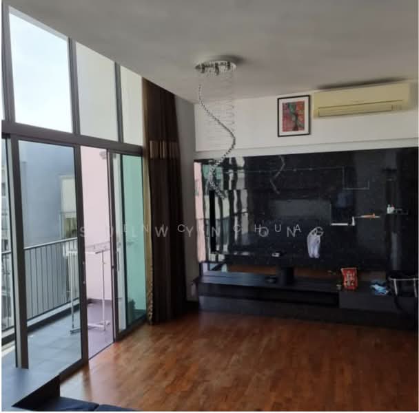 Eight Courtyards, 2 Canberra Drive, 1 Bedroom, 549 sqft, Condominium For Sale, by Renick Chua, 500166862 - Living Room - PropertyGuru.com.sg