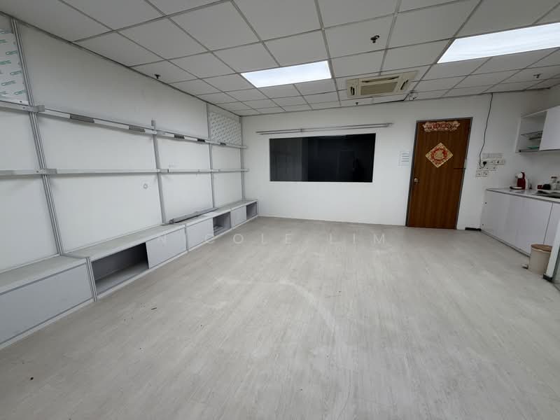 Yi Guang Factory Building, 180 Paya Lebar Road, 1,884 sqft, Light Industrial (B1) For Rent, by Nicole Lim, 500166868 - Interior - CommercialGuru.com.sg