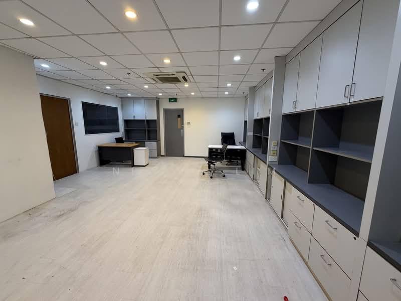 Yi Guang Factory Building, 180 Paya Lebar Road, 1,884 sqft, Light Industrial (B1) For Rent, by Nicole Lim, 500166868 - Interior - CommercialGuru.com.sg