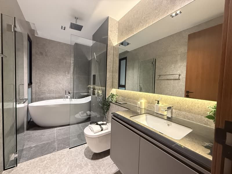 Sembawang brand new landed with lift, Japan kerayong, 5 Bedrooms, 4,834 sqft, Terraced House For Sale, by Summer Xia, 500166869 - Bathroom - PropertyGuru.com.sg