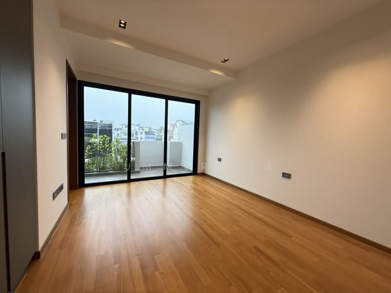 Sembawang brand new landed with lift, Japan kerayong, 5 Bedrooms, 4,834 sqft, Terraced House For Sale, by Summer Xia, 500166869 - Balcony - PropertyGuru.com.sg