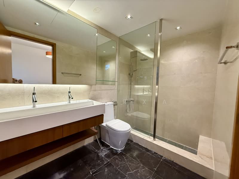Cabana, 145A Sunrise Terrace, 5 Bedrooms, 3,068 sqft, Cluster House For Sale, by Summer Xia, 500166884 - Bathroom - PropertyGuru.com.sg