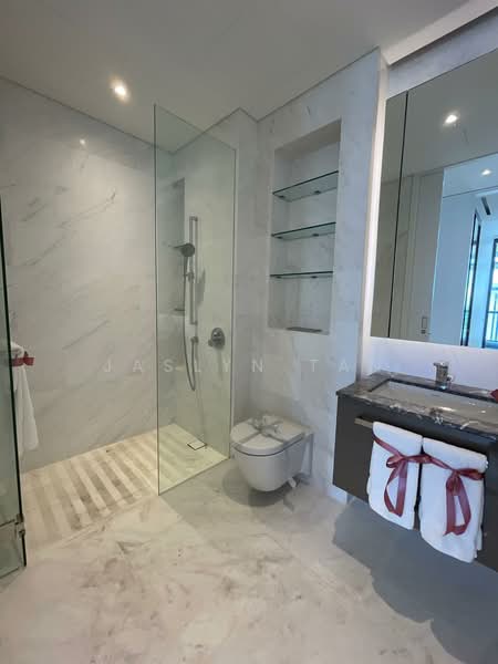 South Beach Residences, 28 South Beach Road, 2 Bedrooms, 1,593 sqft, Condominium For Sale, by Jaslyn Tan, 500166895 - Bathroom - PropertyGuru.com.sg