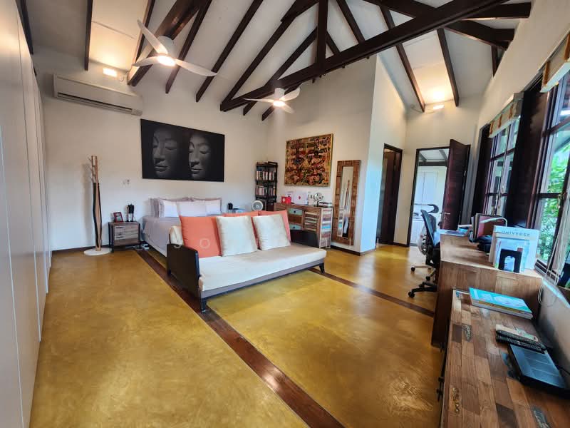 Cheap GCB Selling below Bank Value at Brizay Park, Brizay Park, Old Holland Road, Wilby Road, 8 Bedrooms, 9,000 sqft, Good Class Bungalow For Sale, by Sonia Lin, 500166898 - Bedroom - PropertyGuru.com.sg
