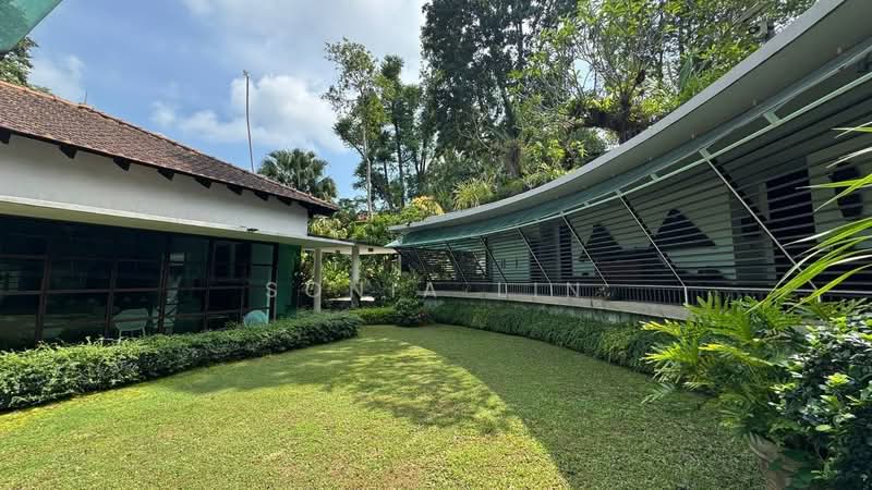 Cheap GCB Selling below Bank Value at Brizay Park, Brizay Park, Old Holland Road, Wilby Road, 8 Bedrooms, 9,000 sqft, Good Class Bungalow For Sale, by Sonia Lin, 500166898 - Exterior - PropertyGuru.com.sg