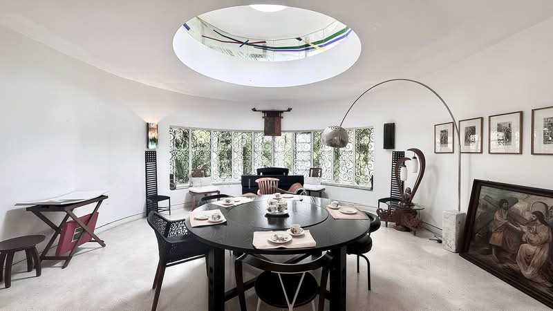 Cheap GCB Selling below Bank Value at Brizay Park, Brizay Park, Old Holland Road, Wilby Road, 8 Bedrooms, 9,000 sqft, Good Class Bungalow For Sale, by Sonia Lin, 500166898 - Dining Room - PropertyGuru.com.sg