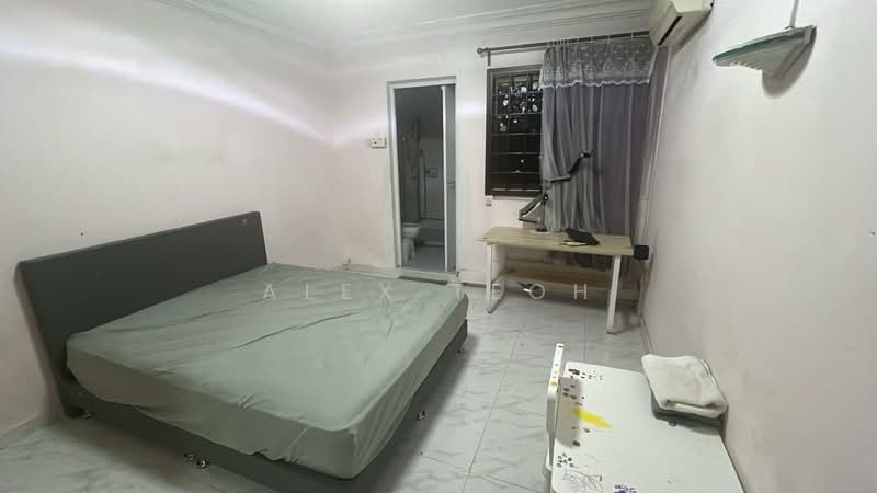 343 Bukit Batok Street 34, 343 Bukit Batok Street 34, Room Rental, 120 sqft, HDB Flat For Rent, by Alex Teoh, 500166900 - Bedroom - PropertyGuru.com.sg