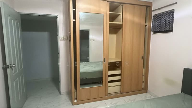 343 Bukit Batok Street 34, 343 Bukit Batok Street 34, Room Rental, 120 sqft, HDB Flat For Rent, by Alex Teoh, 500166900 - Bedroom - PropertyGuru.com.sg