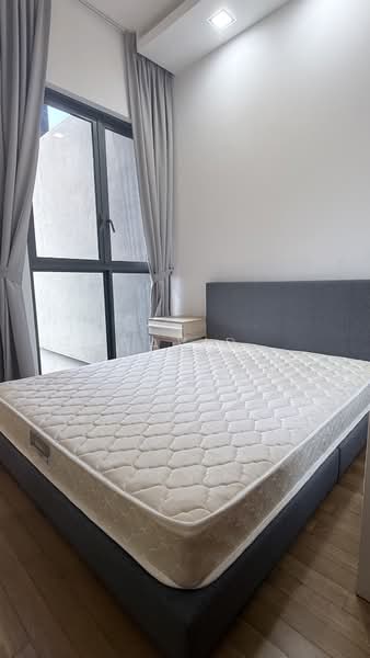 Alex Residences, 28 Alexandra View, 2 Bedrooms, 678 sqft, Apartment For Rent, by David Shu, 500166923 - Bedroom - PropertyGuru.com.sg