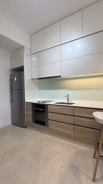 Alex Residences, 28 Alexandra View, 2 Bedrooms, 678 sqft, Apartment For Rent, by David Shu, 500166923 - Kitchen - PropertyGuru.com.sg