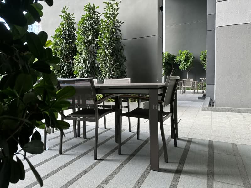 Alex Residences, 28 Alexandra View, 2 Bedrooms, 678 sqft, Apartment For Rent, by David Shu, 500166923 - Exterior - PropertyGuru.com.sg