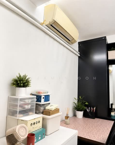46 Jalan Bukit Ho Swee, 46 Jalan Bukit Ho Swee, 1 Bedroom, 667 sqft, HDB Flat For Sale, by Benjamin Goh L H, 500166928 - Study - PropertyGuru.com.sg