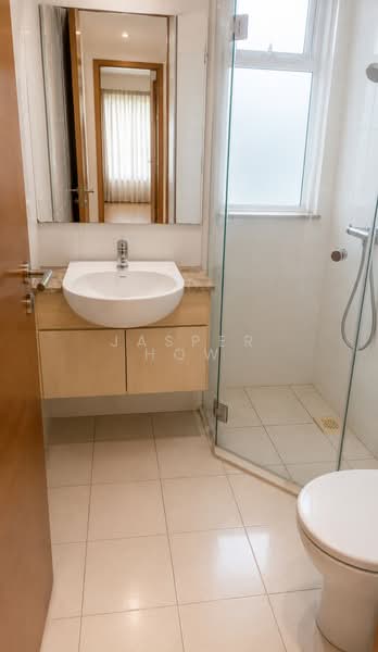 Sunglade, 1 Serangoon Avenue 2, 3 Bedrooms, 1,238 sqft, Condominium For Rent, by Jasper How, 500166931 - Bathroom - PropertyGuru.com.sg